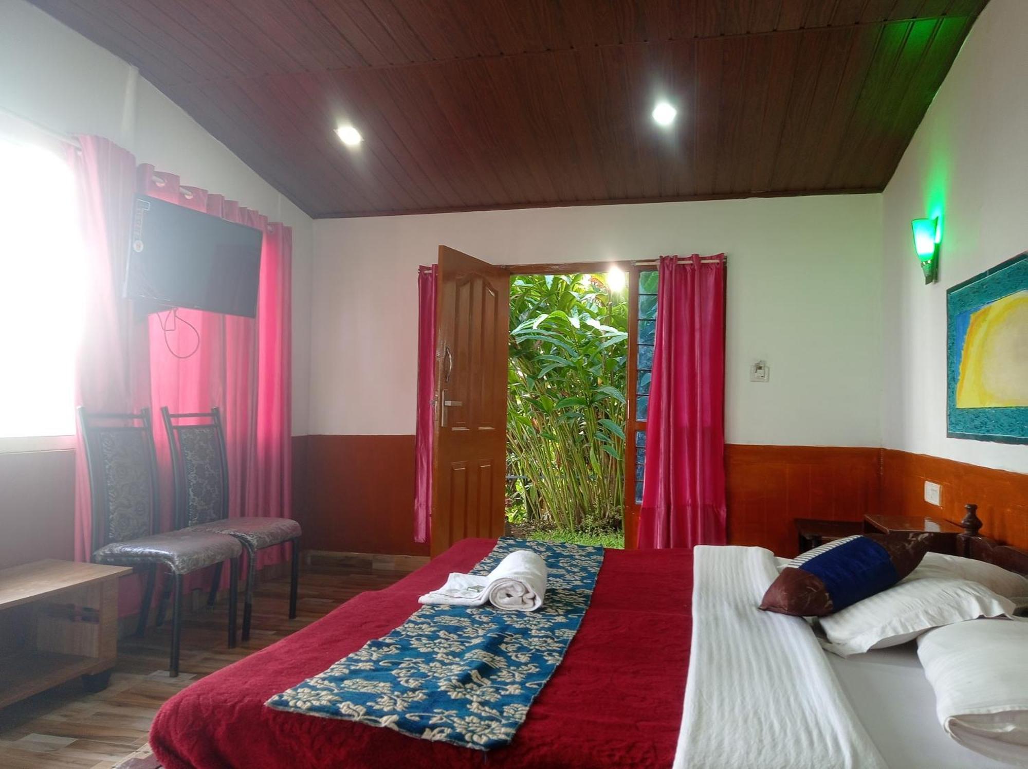 Munnar Home Stay Teadrops Plantation Villa ภายนอก รูปภาพ
