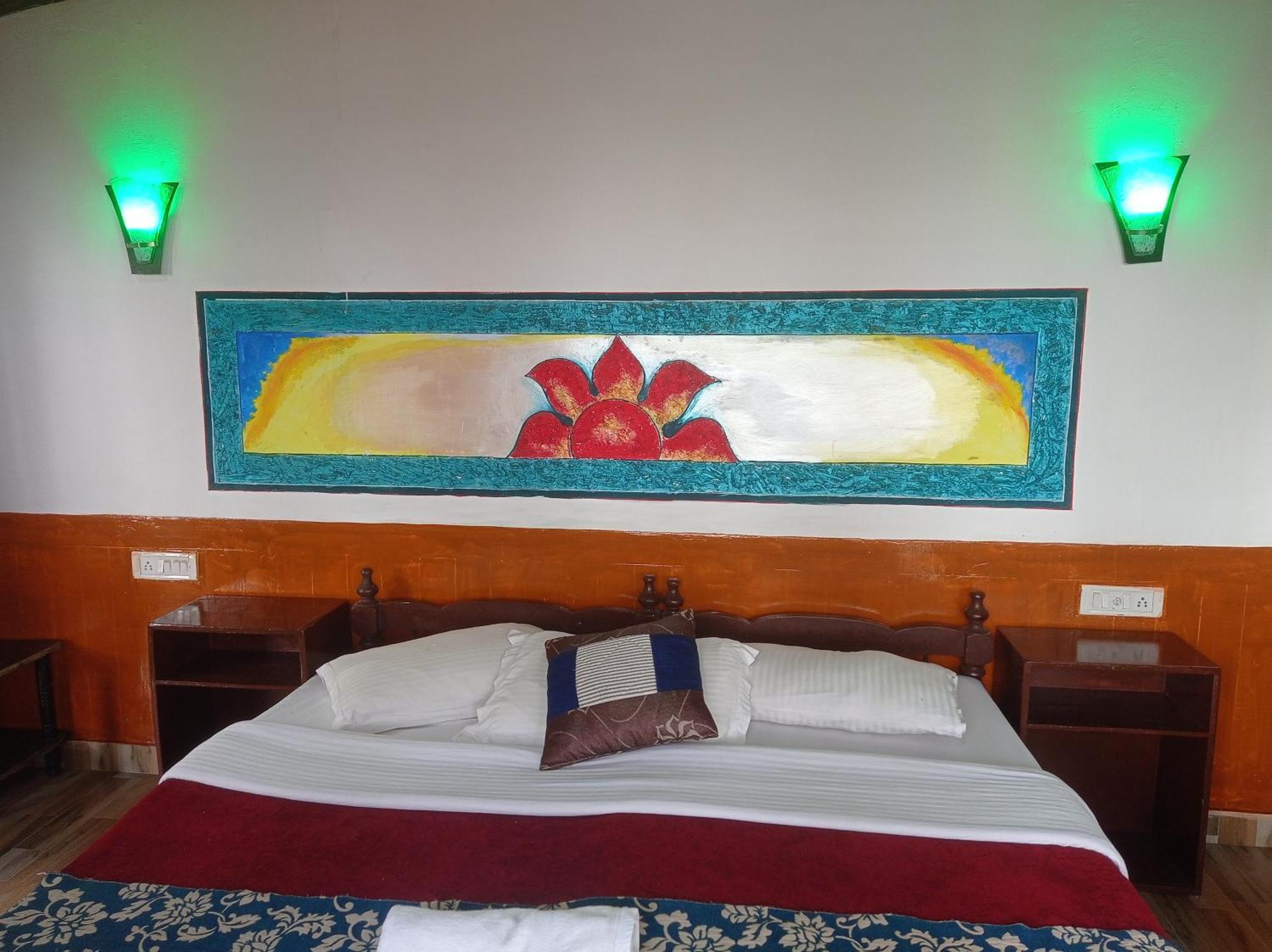 Munnar Home Stay Teadrops Plantation Villa ภายนอก รูปภาพ