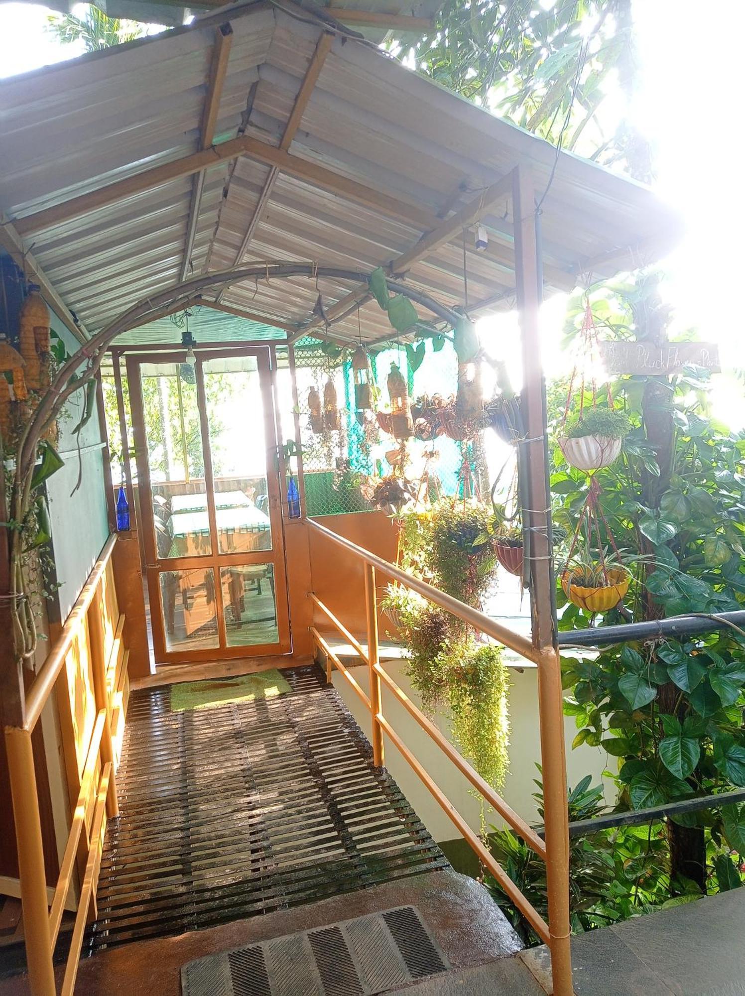 Munnar Home Stay Teadrops Plantation Villa ภายนอก รูปภาพ